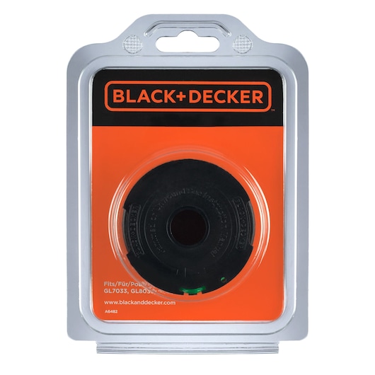 Bobine de rechange BLACK+DECKER A6482 dans son emballage, conçue pour coupe-bordures. La bobine est visible dans une coque plastique transparente fixée à un carton orange et noir avec le logo BLACK+DECKER.