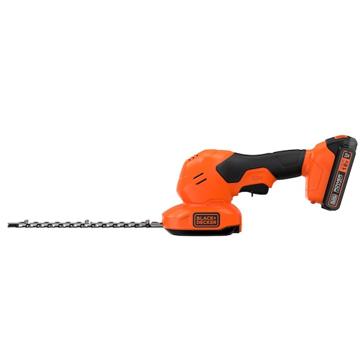BLACKDECKER BCSS18D1 cisaille à arbustes orange sans fil vue latérale sur fond blanc.