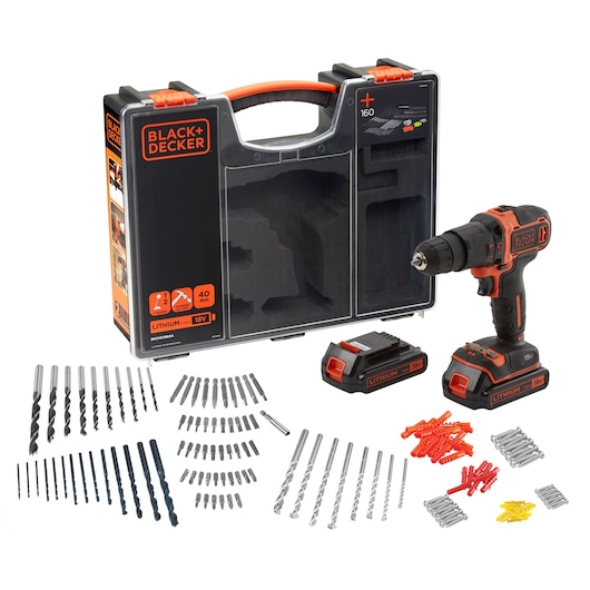BLACK+DECKER snoerloze boormachine set met 18V lithium-ion batterijen, draagkoffer, verschillende boren, schroefbits, pluggen en andere accessoires netjes uitgestald.