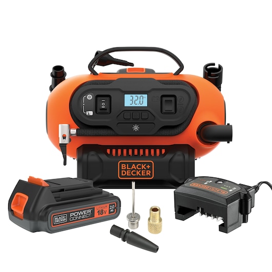 BLACK+DECKER BDCINF18N oranje draagbare inflator met accu, oplader en accessoires, vooraanzicht.