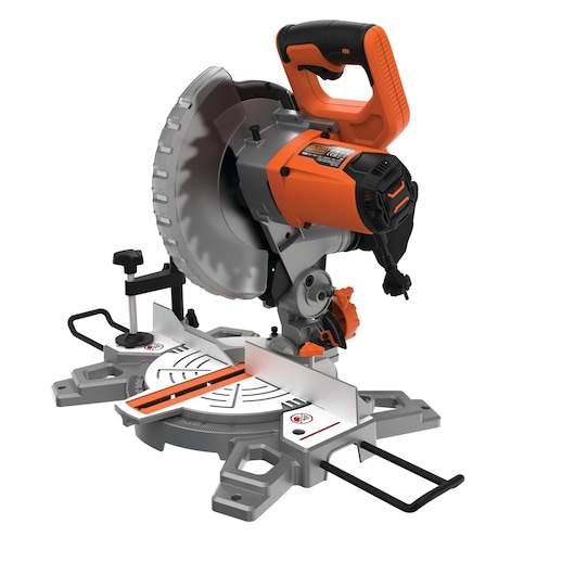 Een BLACK+DECKER BES702 afkortzaag met een oranje-zwarte handgreep, een zilveren cirkelzaagblad en een stevige basis, ontworpen voor nauwkeurige houtbewerkings- en zaagklussen.