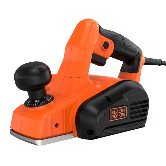BLACK+DECKER BEW712 rabot électrique manuel orange et noir, angle avant sur fond blanc.