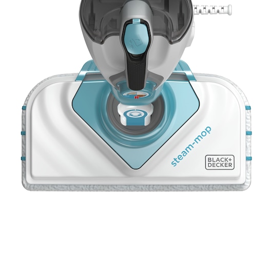 Vue rapprochée de la tête d'un balai vapeur BLACK+DECKER avec un design blanc et bleu clair. Le logo BLACK+DECKER et les mots 'steam-mop' sont visibles à l'avant.