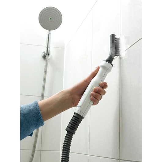BLACKDECKER BHSM168DSM stoomreiniger borstelt witte douchetegelvoegen, handmatige schuine kijkhoek.