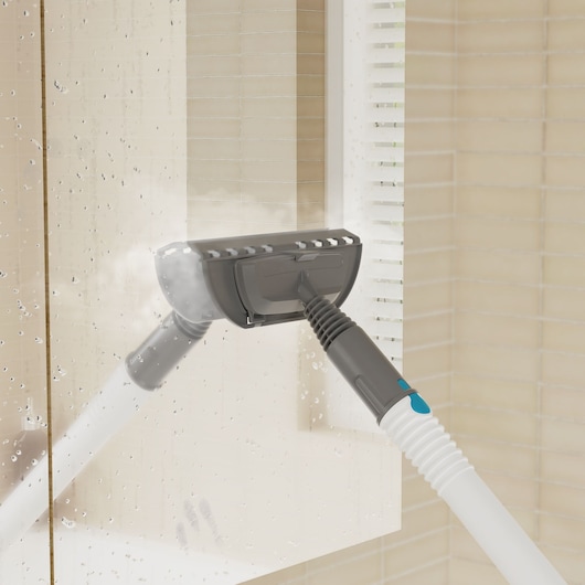BLACKDECKER BHSMP2314 stoomreiniger reinigt glazen douchedeur in badkamer.