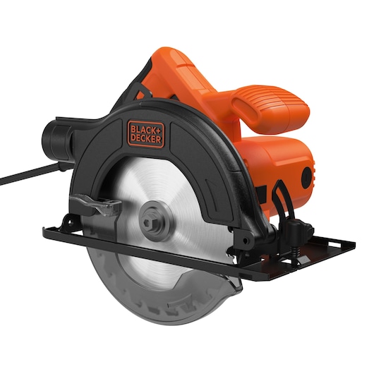 Une scie circulaire électrique BLACK+DECKER avec un design orange et noir, équipée d'une lame de découpe en métal et d'une poignée ergonomique.
