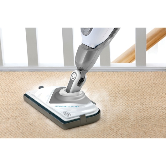 BLACKDECKER FSMCG vapeur nettoyeur de tapis beige, vue en gros plan.