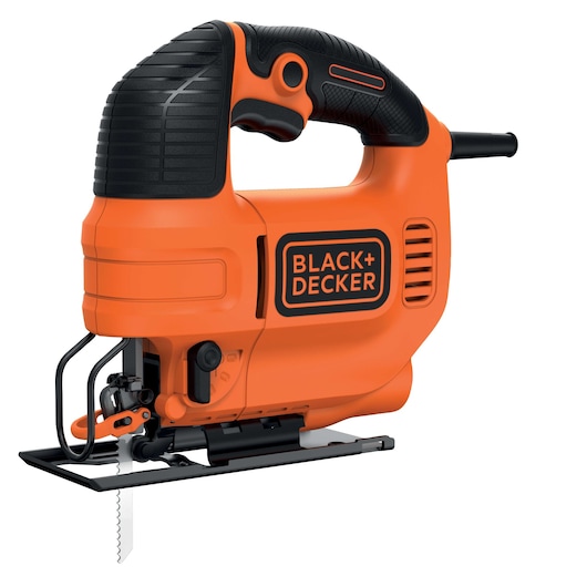 Foto van de oranje-zwarte BLACKDECKER KS701PEK decoupeerzaag, zijaanzicht op witte achtergrond.