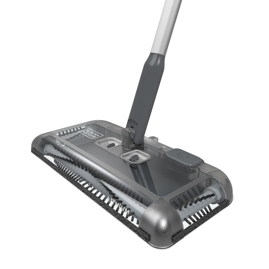 Image en gros plan d’un balai électrique BLACK+DECKER avec un manche gris et un boîtier transparent montrant les brosses internes.
