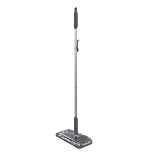 Balai électrique vertical BLACK+DECKER avec une longue poignée grise et une base de nettoyage rectangulaire, photographié sur fond blanc.